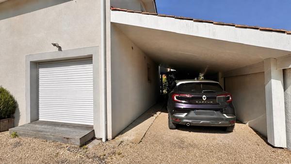 Grande villa "atypique" avec piscine