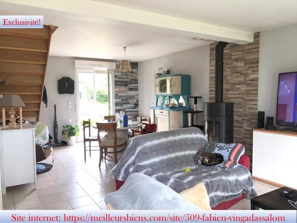 MAISON CONTEMPORAINE DE 117M2 - 2810M2 DE TERRAIN AVEC GARAGE BUANDERIE ET GRENIER