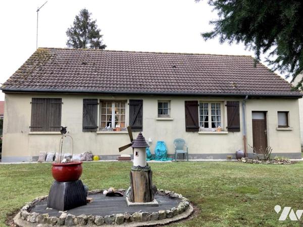 PARCE SUR SARTHE : Pavillon de plain-pied sur terrain 838 m²