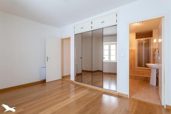 Appartement à vendre |                                       Saintes |                                        5 pièces  |  160 m²