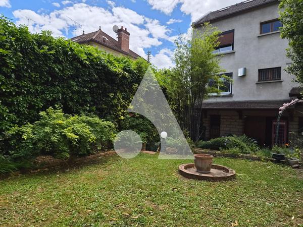 Maison 6 pièces 166 m2