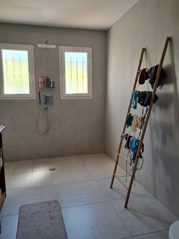 Draguignan (83300) Grande villa avec piscine à deux pas du village de FLAYOSC