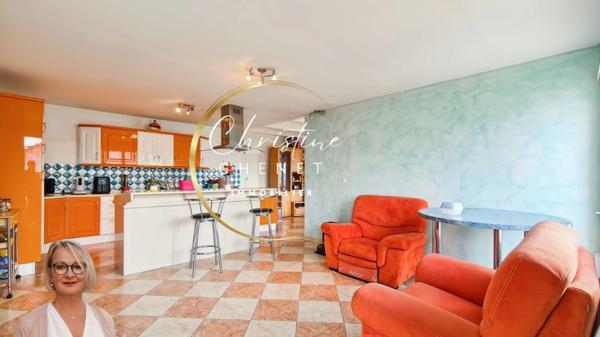 ENSEMBLE IMMOBILIER - SAINT LAURENT D'AIGOUZE (30)