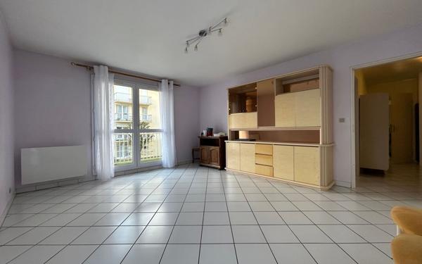Appartement à vendre    3 pièces • 64,56 m2 Compiègne
