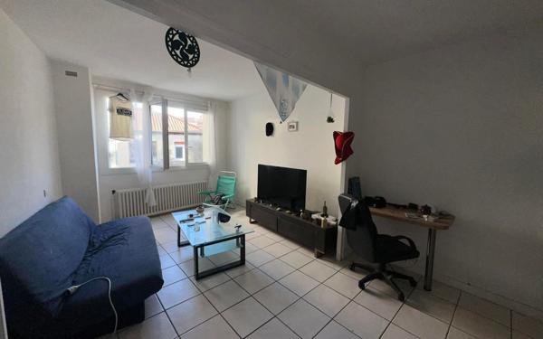 Immeuble à vendre    8 pièces • 310 m2 Dax