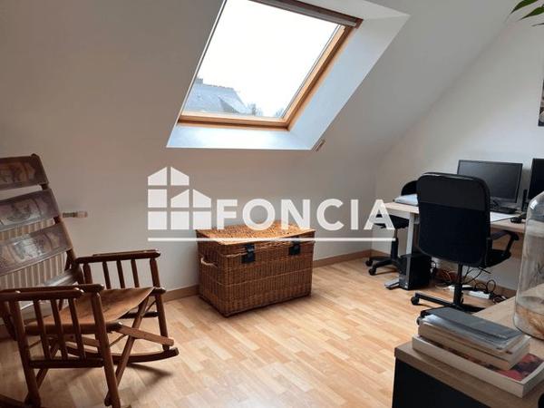 Location Maison 6 pièces 96.04 m² - 1 RUE ERIC TABARLY Elven 56250
