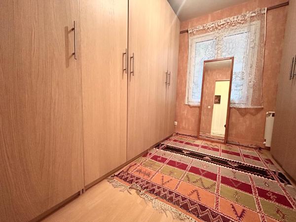 Grand T3/T4 rénové hypercentre