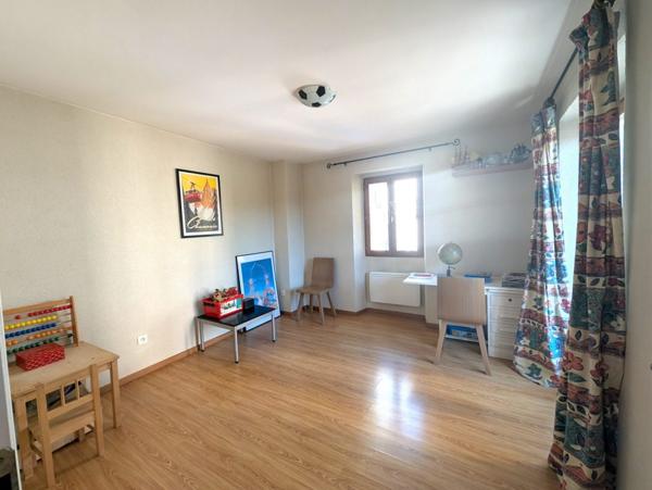 VIUZ EN SALLAZ - MAISON DE VILLAGE