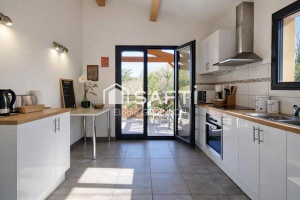 Mas catalan en pierre avec piscine  + gîte