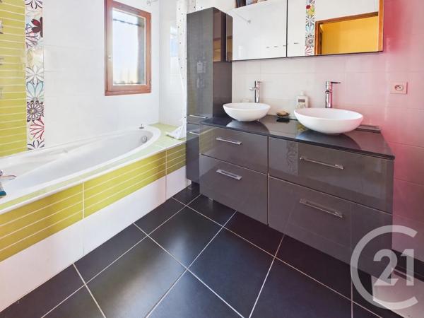 Maison à vendre  6 pièces - 109 m 2   VILLENAVE D ORNON  - 33