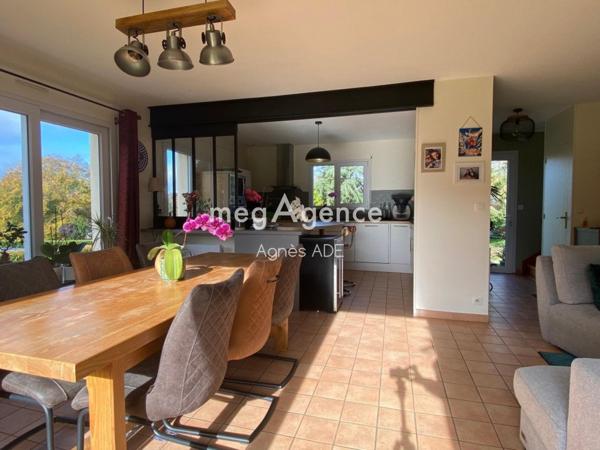 Maison à Tollevast, 50470 - 5 pièces 118m²