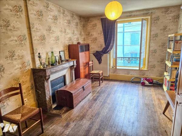 Maison à NEUFCHATEAU