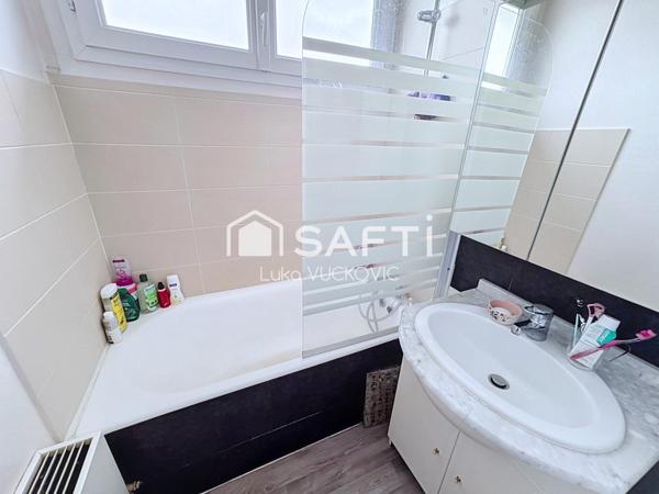 Studio 24m2 avec parking et cave, idéal investisseur