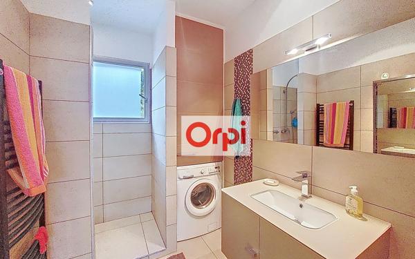 Appartement à louer    3 pièces •  Porto-Vecchio