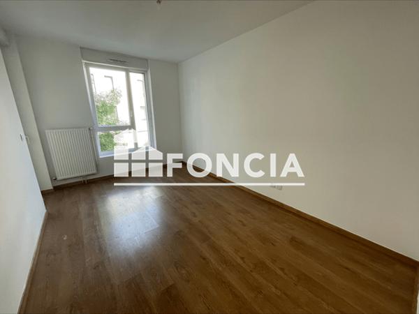 Location Appartement 3 pièces 69.49 m² - 21 RUE P. ET E. PAINDAVOINE Lille 59000