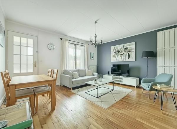 Chatou, Quartier Europe, Maison plain-pied, jardin