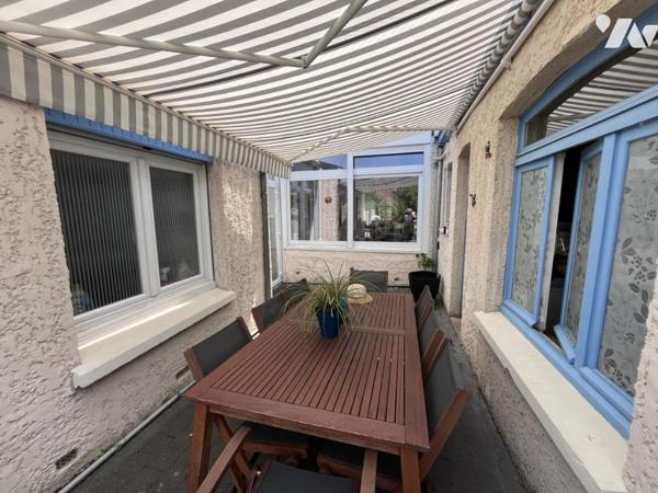 SUPERBE PROPRIETE AVEC CACHET, VOLUME ET HAUTEUR DE PLAFOND