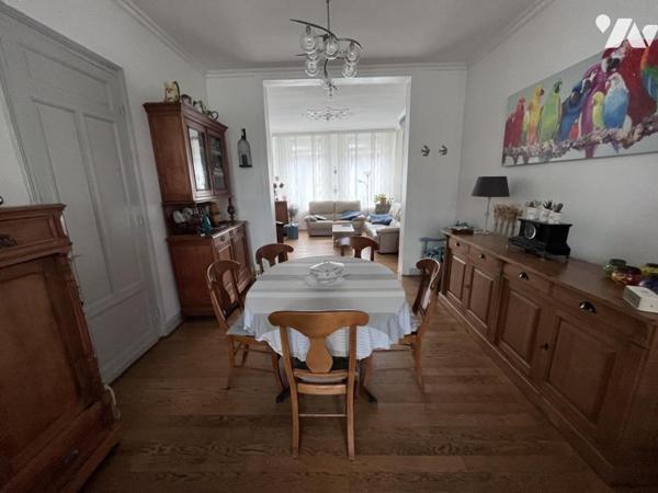 SUPERBE PROPRIETE AVEC CACHET, VOLUME ET HAUTEUR DE PLAFOND