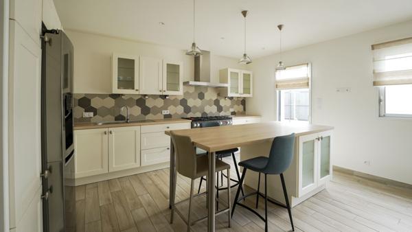 PLUMELEC Plain Pied 5 pièce(s) 146 m²