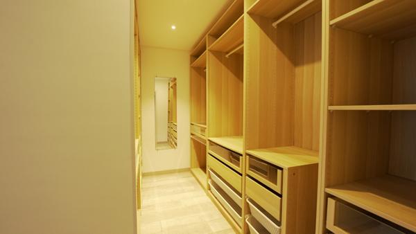 PLUMELEC Plain Pied 5 pièce(s) 146 m²