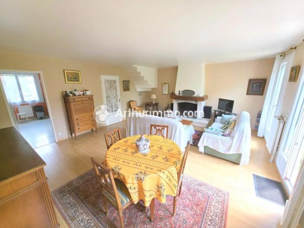 Vente Maison 5 pièces 105 m2 à Savigny-le-Temple