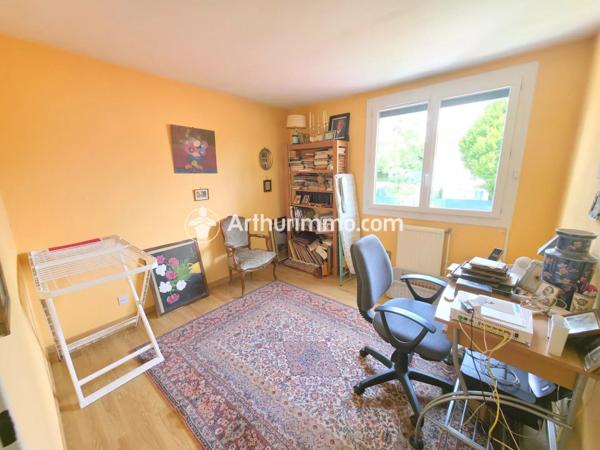 Vente Maison 5 pièces 105 m2 à Savigny-le-Temple