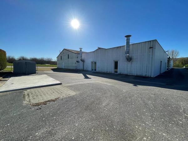 Bureau à vendre à Hauterives (26390)