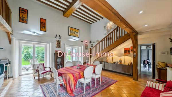 Maison à vendre 6 pièces de 219 m²