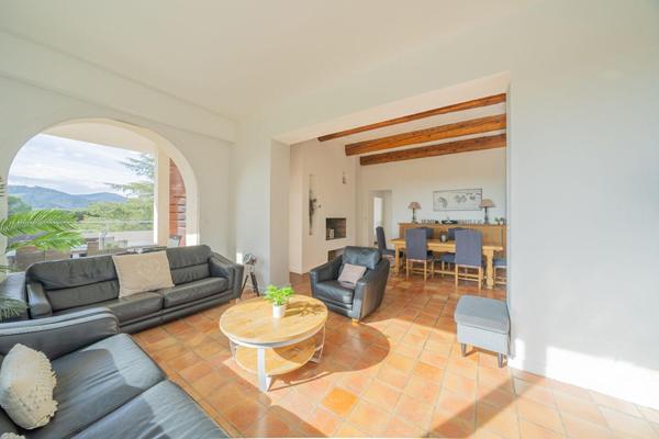 Villa d’architecte vue mer et plages à pied