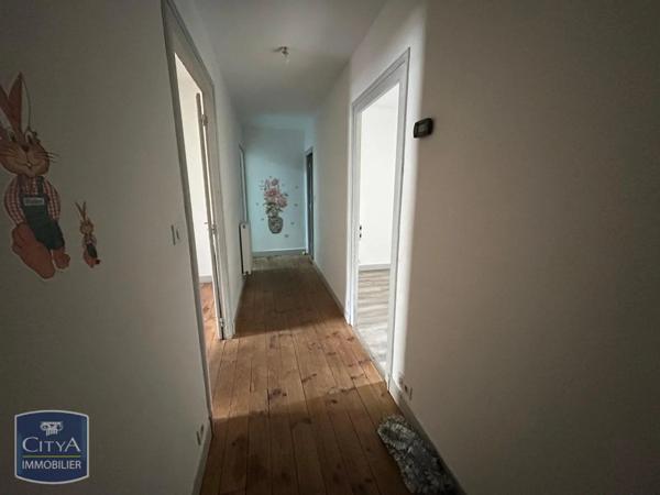 Appartement à louer 2 pièces 63.06m²