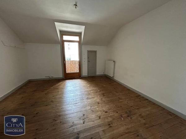 Appartement à louer 2 pièces 63.06m²