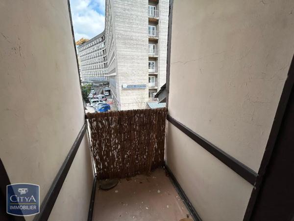 Appartement à louer 2 pièces 63.06m²