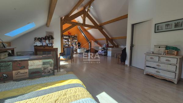 Maison Brie Comte Robert 6 pièce(s) 200 m2