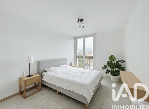 Appartement à vendre 3 pièces 67 m² Marseille 13