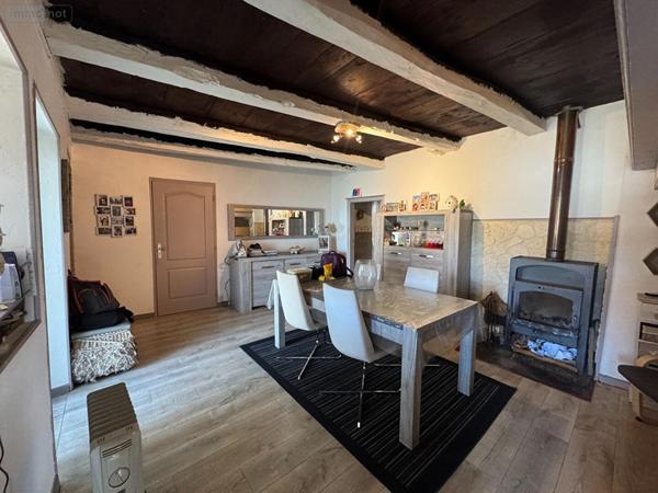 Maison à vendre à Saint-Félix dans le Lot (46100), ref : MAIS69