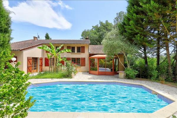 Maison à vendre |  Vacquiers |  8 pièces | 206 m²