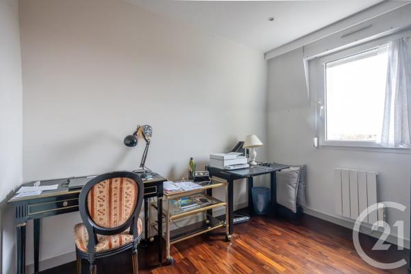 Appartement F5 à vendre  5 pièces - 90,27 m2 VILLIERS SUR MARNE - 94