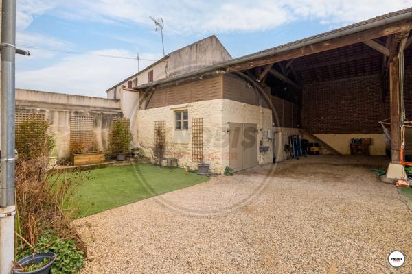 Maison 13 pièces 8 chambres 351 m2, Bouafle 78410