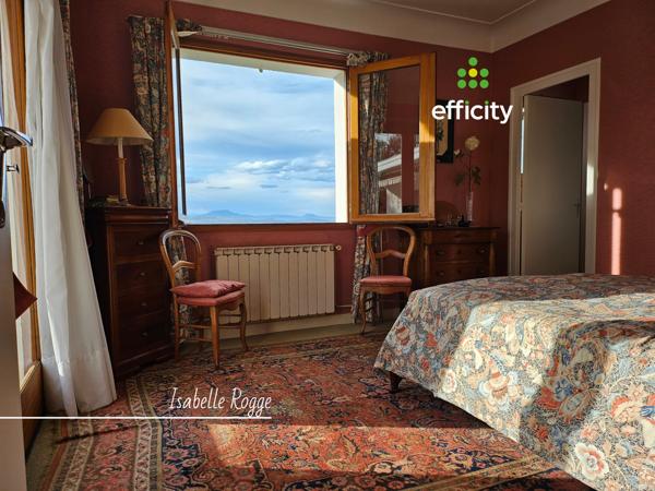 Maison 6 pièces - 161 m² Exclusivité efficity