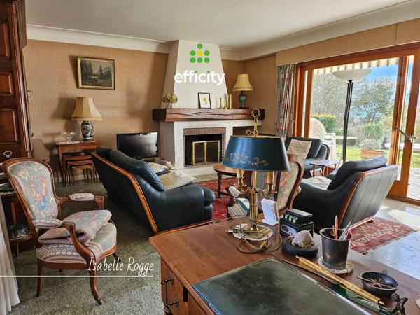 Maison 6 pièces - 161 m² Exclusivité efficity