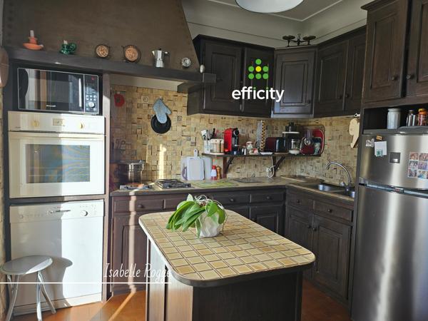 Maison 6 pièces - 161 m² Exclusivité efficity