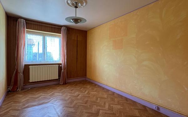 Maison à vendre    3 pièces •  Rochefort