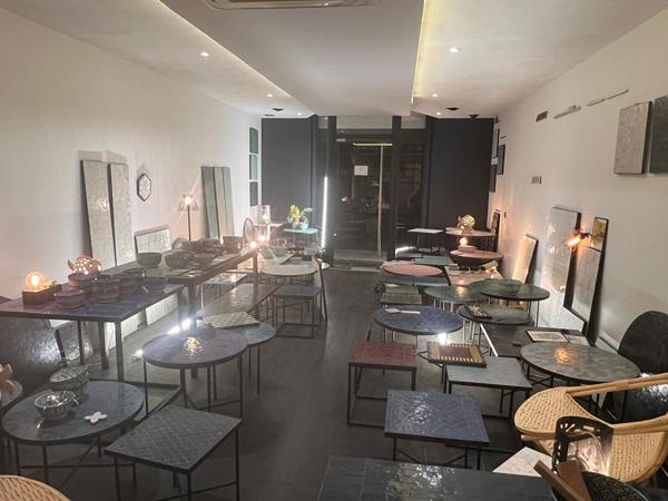 A vendre Fonds de commerce à Marseille de 80m environ  - 13006 MARSEILLE