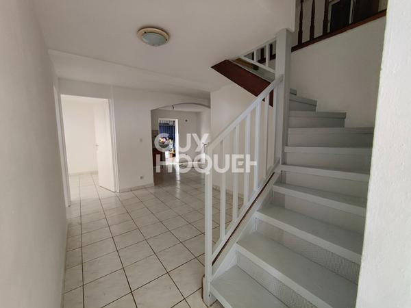 Maison T6 de 109 m² TAMPON