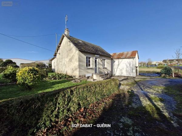 Maison à vendre à Saint-Hilaire-du-Harcouët dans la Manche (50600), ref : 8449