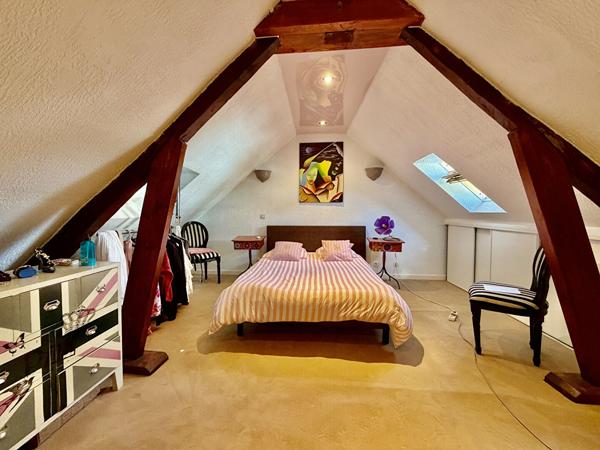 Maison 7 pièces 177 m2