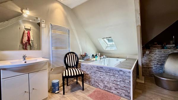 Maison 7 pièces 177 m2