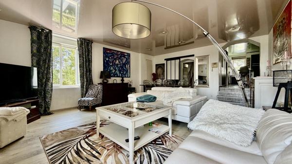 Maison 7 pièces 177 m2