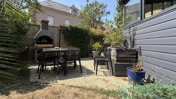 Maison 7 pièces 177 m2