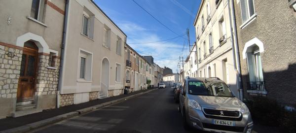 À vendre - Maison ancienne, 7 pièces située à Tours (37000)